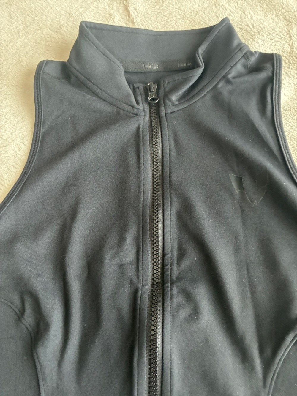 Black Zip-Front Athletic Vest - Picture 2 of 4